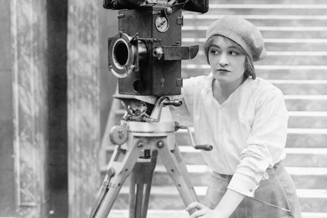 A Brief History of Film Cameras: